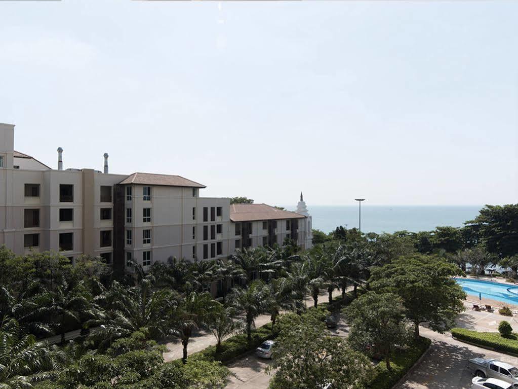 View Talay 3 Beach Apartments Haat Jomtien Eksteriør bilde